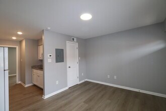 203 S 1st St in Nicholasville, KY - Building Photo - Building Photo