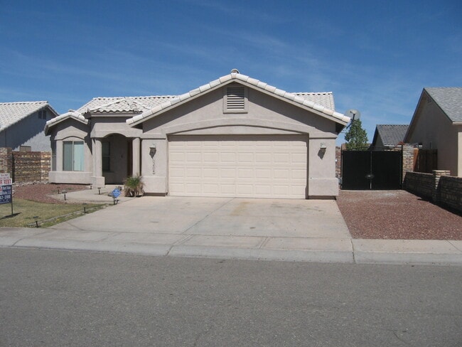 10204 E 37th St in Yuma, AZ - Building Photo - Building Photo