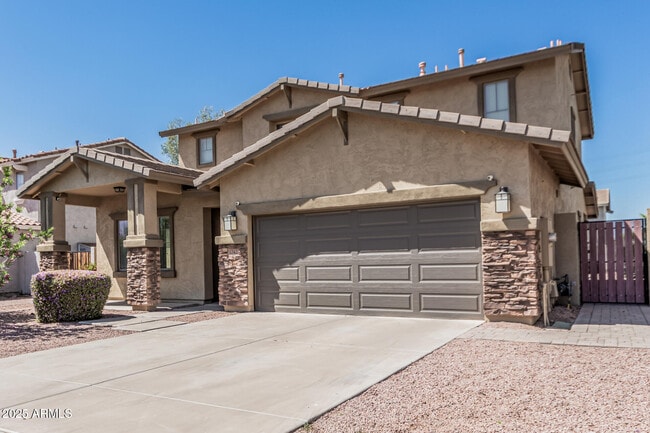 1242 E Strawberry Dr in Gilbert, AZ - Foto de edificio - Building Photo