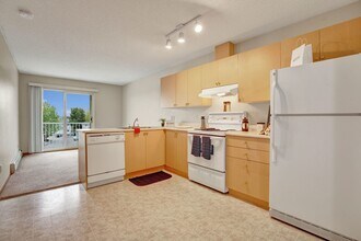 Westhaven Estates in Lethbridge, AB - Building Photo - Building Photo