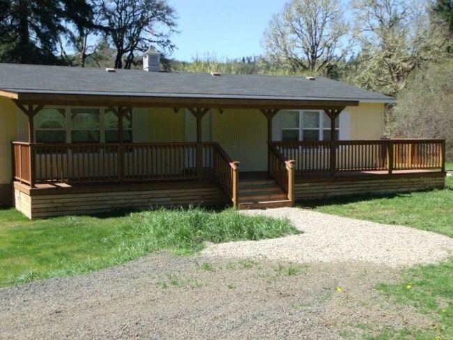 property at 92400 Goldson Rd