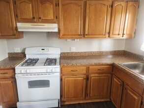 1520 Beechview Ave-Unit -2 in Pittsburgh, PA - Building Photo - Building Photo