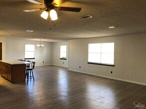 2015 Frontera St in Navarre, FL - Building Photo - Building Photo