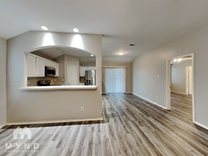 2013 Deniro Dr in Fort Worth, TX - Building Photo - Building Photo