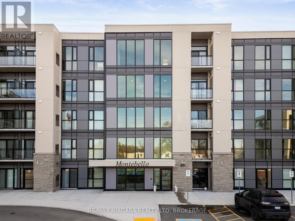 50 Herrick Ave in St Catharines, ON - Building Photo