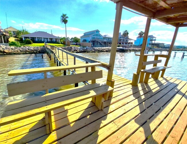 property at 402 1/2 Avenue A