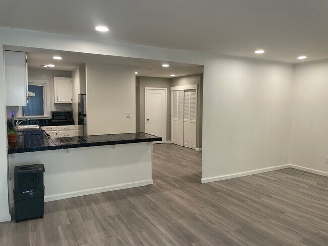 property at 1030 Bush St