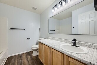 19046 E 57th Pl in Denver, CO - Building Photo - Building Photo