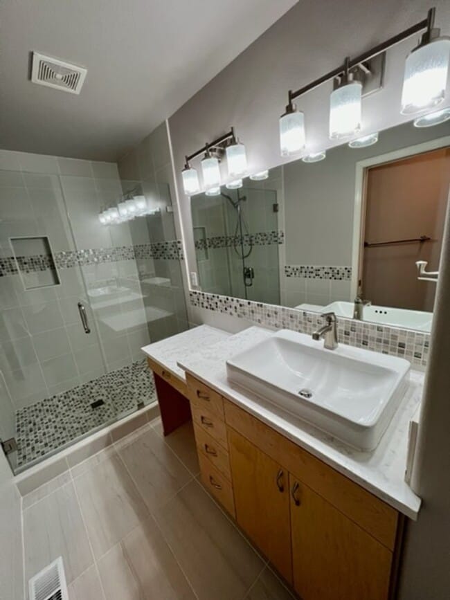 property at 3722 Roald Amundsen Ave