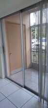 15888 SW 95th Ave, Unit 110 in Palmetto Bay, FL - Building Photo - Building Photo