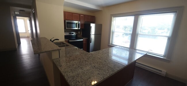 1416 E State St Apartments