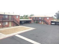 Rancho Apartments in Riverside, CA - Foto de edificio - Building Photo