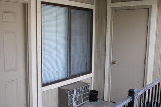 1209 W Plum St-Unit -B14 in Fort Collins, CO - Foto de edificio - Building Photo