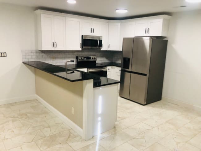 229 Wilson St NW, Unit A2 in Lenoir, NC - Building Photo - Building Photo