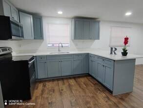 1103 33rd Ave W in Bradenton, FL - Building Photo - Building Photo