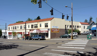 Rose Garden Apartments in Portland, OR - Foto de edificio - Building Photo