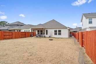 313 Buffalo View Ln in Georgetown, TX - Building Photo - Building Photo