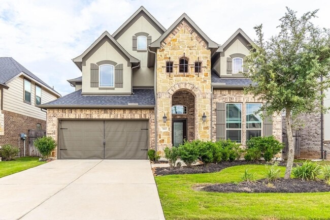 3443 Cabernet Shores Dr