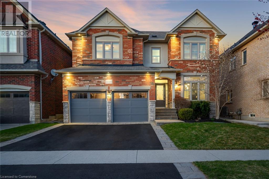 3349 Cline St in Burlington, ON - Building Photo