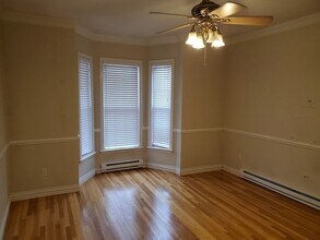 47 Moseley St, Unit 1 in Boston, MA - Building Photo - Building Photo