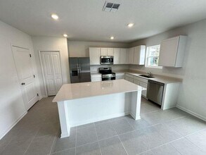 1475 Loxley Trl in Kissimmee, FL - Building Photo - Building Photo
