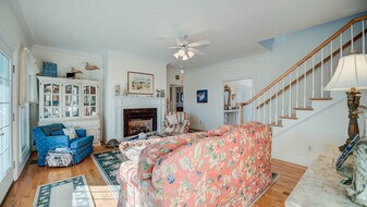 203 Whiting Ln in Georgetown, SC - Building Photo