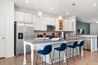 4016 Bunker Dr in Charlotte, NC - Building Photo - Building Photo