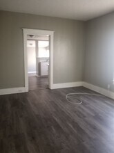 229 Hiawatha Ave in Louisville, KY - Building Photo - Building Photo