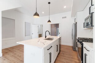 506 Foreland St in Pittsburgh, PA - Building Photo