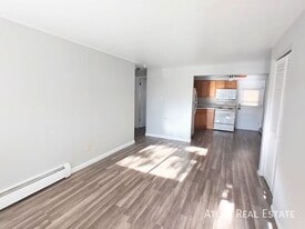 1014 Westmoreland Rd in Colorado Springs, CO - Building Photo