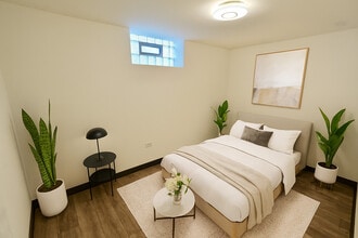 6707 S Artesian Ave in Chicago, IL - Building Photo - Building Photo