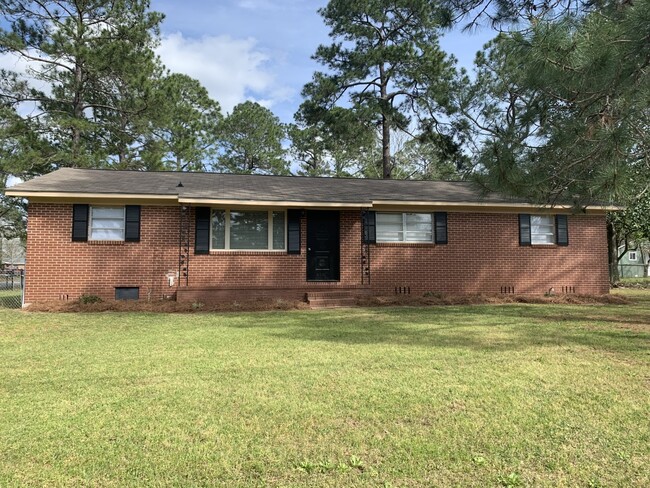 property at 2021 Davis Ave