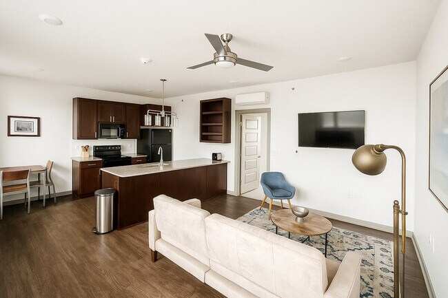 305 E Broadway St in North Little Rock, AR - Building Photo - Building Photo