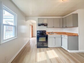 202 E Westover Ave in Colonial Heights, VA - Building Photo - Building Photo