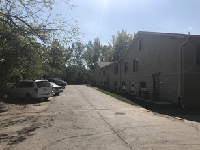 New Haven Apartments in Des Moines, IA - Building Photo - Building Photo