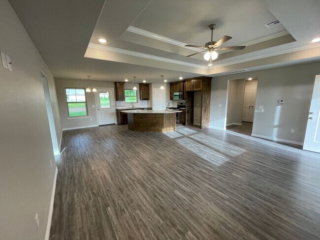 32 Huntington Bch St in Durant, OK - Building Photo - Building Photo