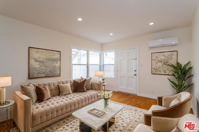 property at 200 W Palmer Ave