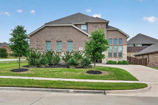 property at 3668 Walnut Rdg Dr