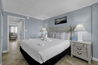 2001 S Ocean Blvd in Myrtle Beach, SC - Building Photo - Building Photo