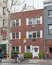 459 Hudson St in New York, NY - Building Photo - Primary Photo