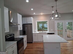 3175 Tackett Rd in Douglasville, GA - Building Photo - Building Photo