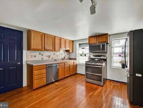 1005 S Kenwood Ave in Baltimore, MD - Building Photo - Building Photo