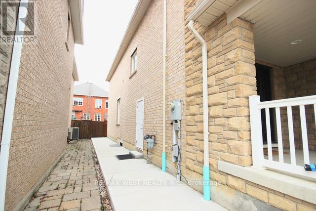 property at 150 Valley Vista Dr