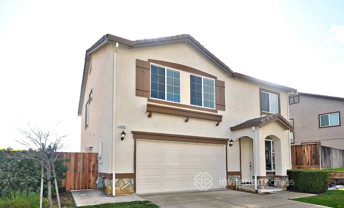 3999 Moller Ranch Way in Antioch, CA - Foto de edificio