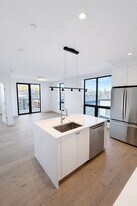 1121 Dorchester Ave, Unit 205 in Boston, MA - Building Photo