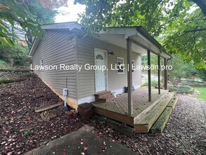 4160 Woodvale Dr in Cave Spring, VA - Foto de edificio - Building Photo