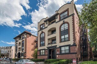 1438 Meridian Pl NW in Washington, DC - Building Photo