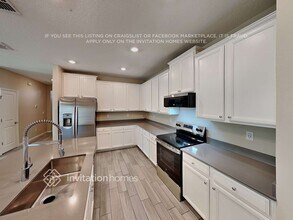 11340 Oyster Creek Rd in Jacksonville, FL - Building Photo - Building Photo