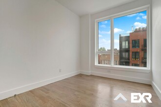 150 Erasmus St in Brooklyn, NY - Building Photo - Building Photo