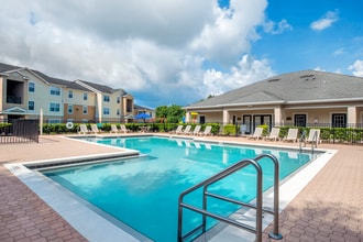 Wilmington Apartments in Lakeland, FL - Building Photo - Building Photo
